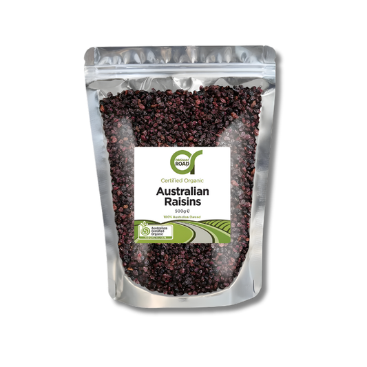 Organic sun-dried raisins made from naturally grown grapes - no added sugar or preservatives, rich in fibre, antioxidants, and natural sweetness.