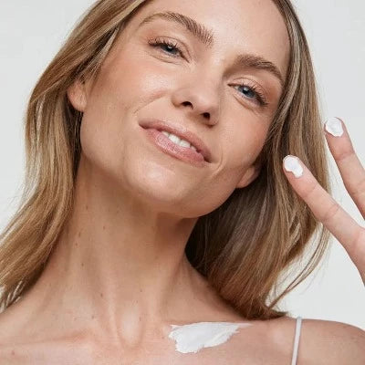 MooGoo Clear Zinc Sunscreen SPF40